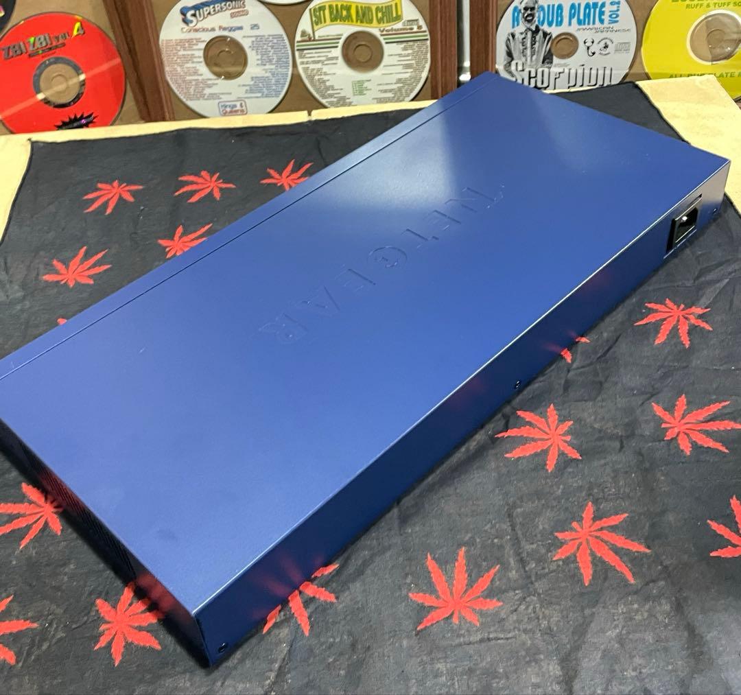 NETGEAR 【ネットギア】GS716T-300AJ 通電確認済み