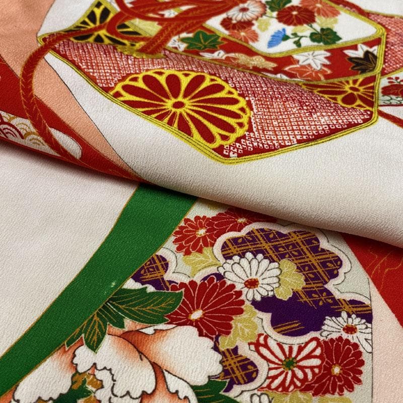 512ag39◎七五三 七歳 女児 アンティーク着物&袋帯 レトロ 総柄 白◎