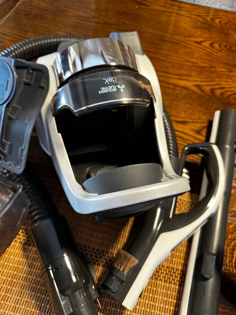 今週末限定 三菱 サイクロン 掃除機 TC-EM2X-W 美品