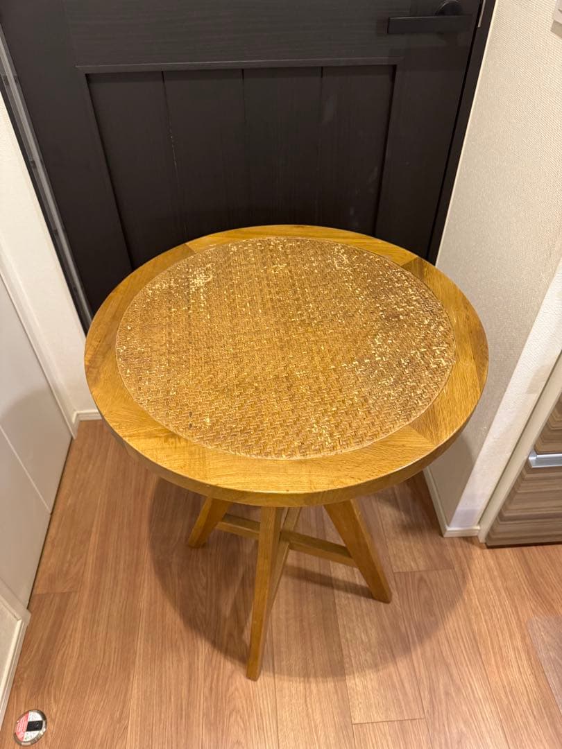 クラッシュゲート　丸テーブル