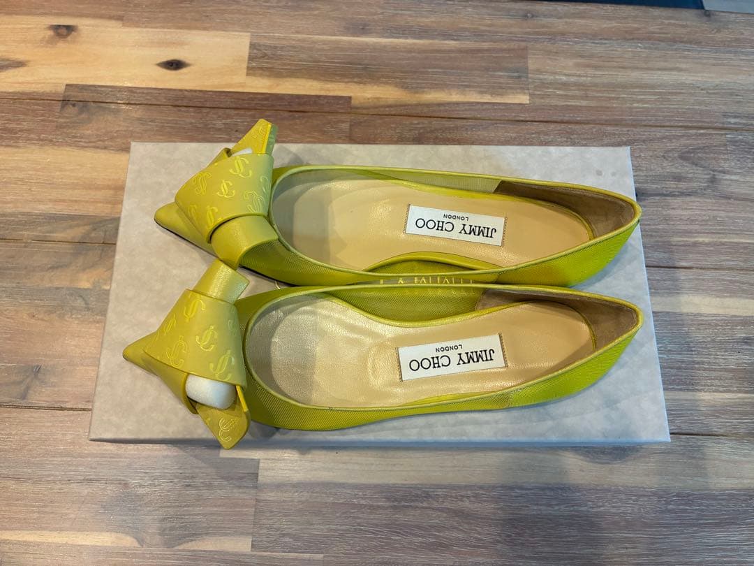 JIMMY CHOO イエロー フラットシューズ 35.5