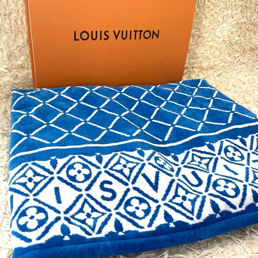 【未使用 保管品】 ルイヴィトン モノグラム フラワータイル 大判 タオル 箱付