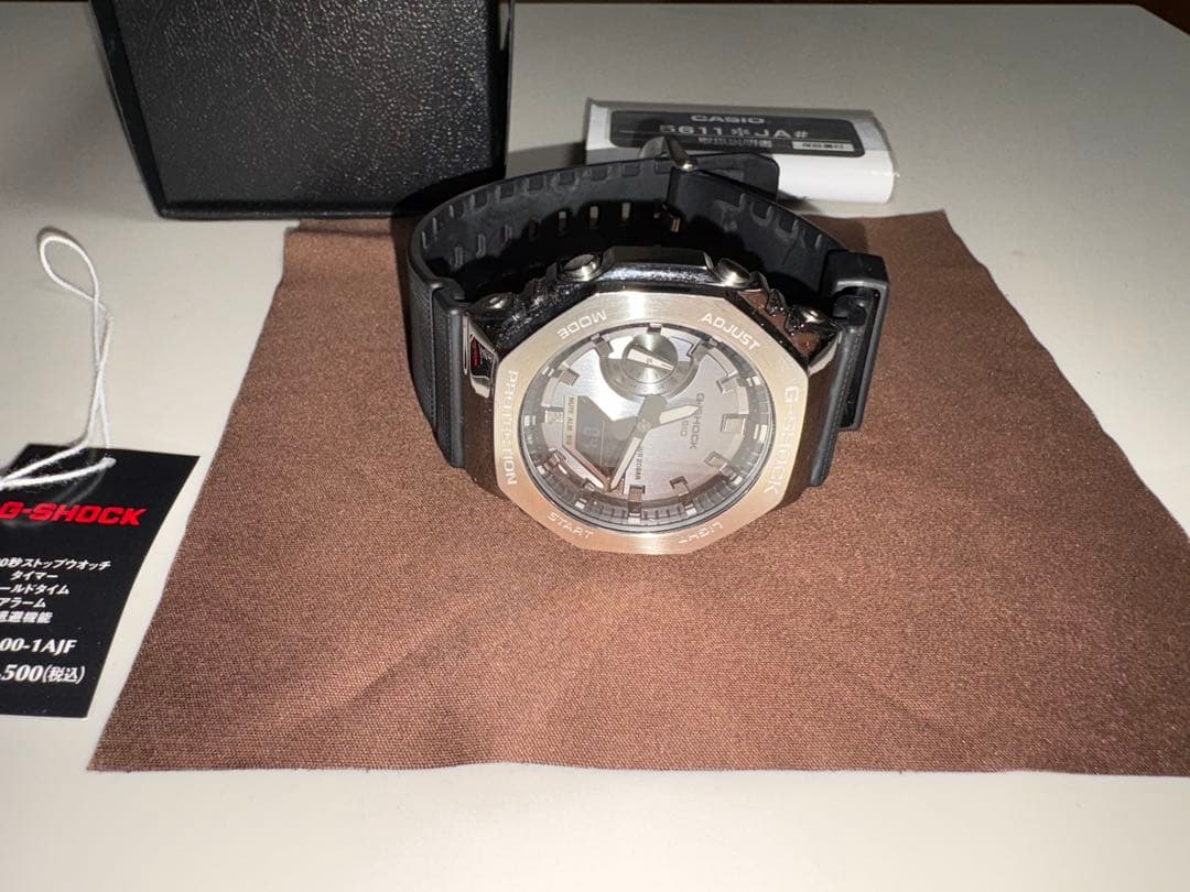 G-SHOCK GM-2100-1AJF シルバー 箱、取説付