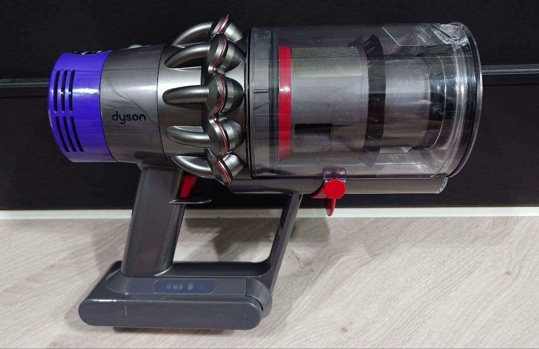 ②ダイソン dyson V10 SV12 本体のみ エコモード52分