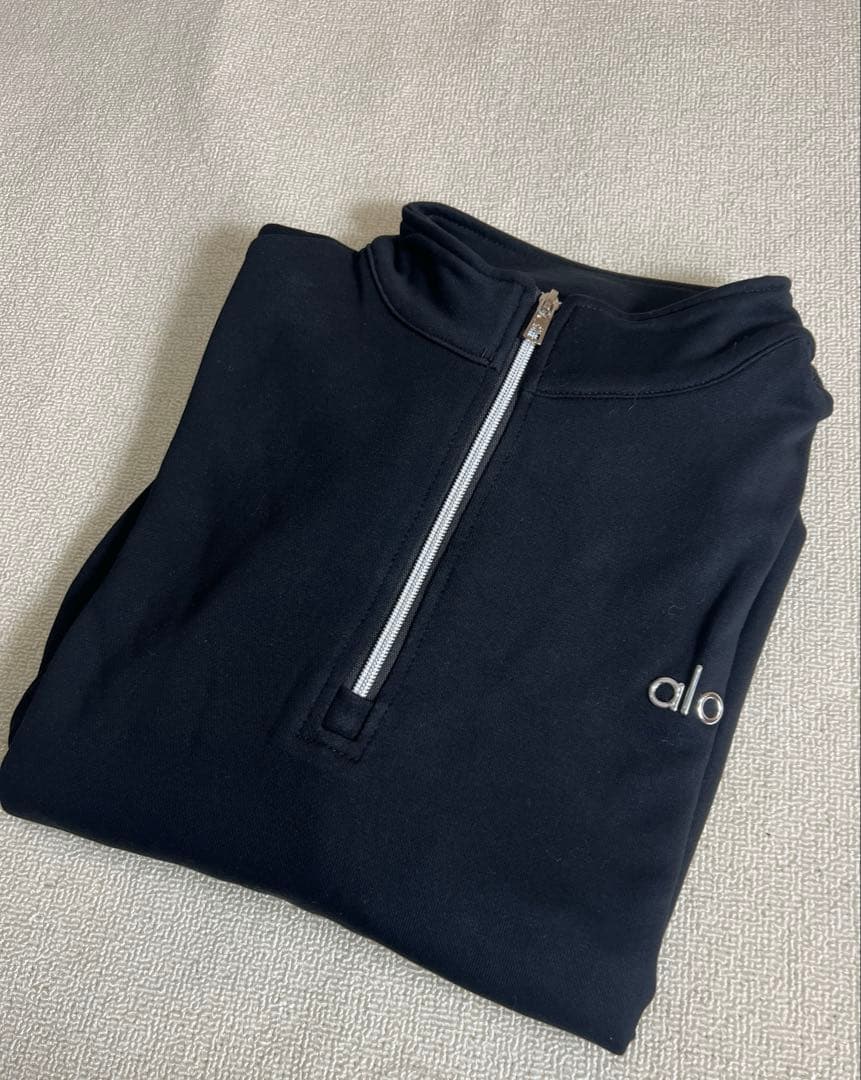 alo ジップスエット（裏起毛なし）ブラック