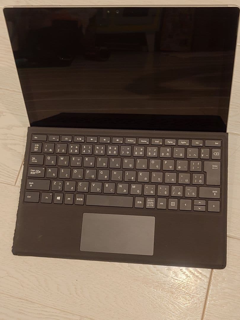 Microsoft Surface Pro 4 本体＋キーボード