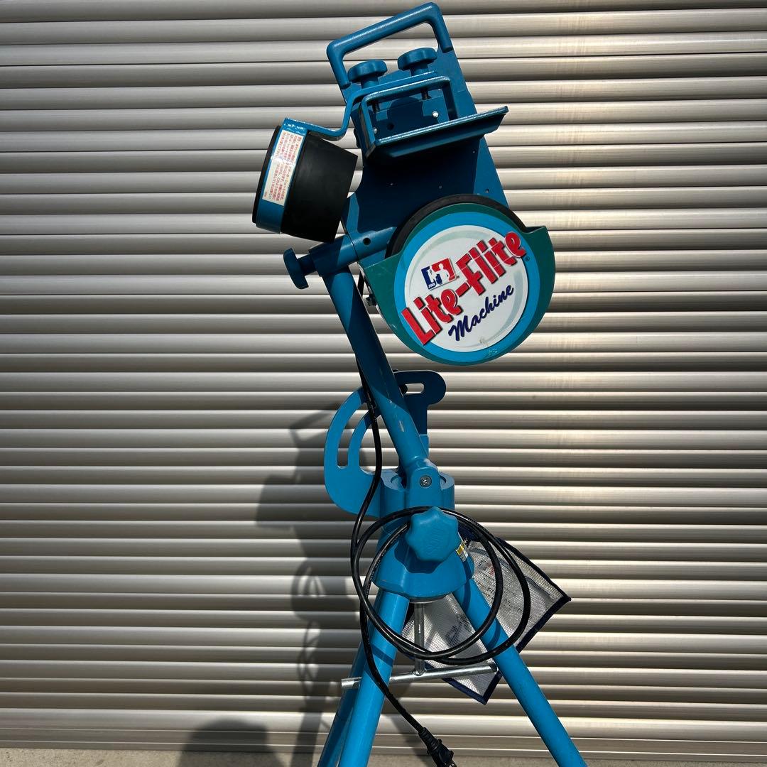 JUGS Lite Flite ピッチングマシン