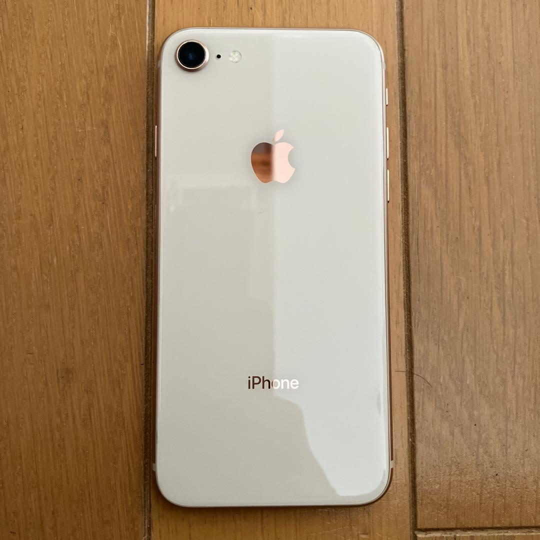 iPhone8 Gold 64GBシムフリー　未使用付属品完備