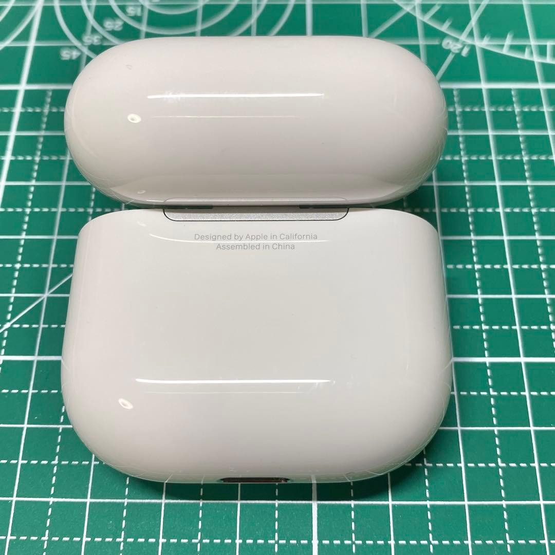 Apple AirPods第4世代 エアポッツ第四世代充電ケース(ANC無し)