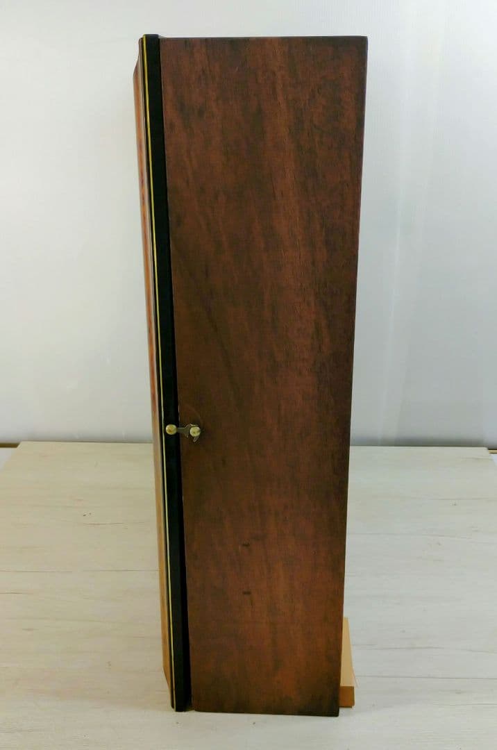 ミラーバック　木製　コレクションケース　ガラス扉