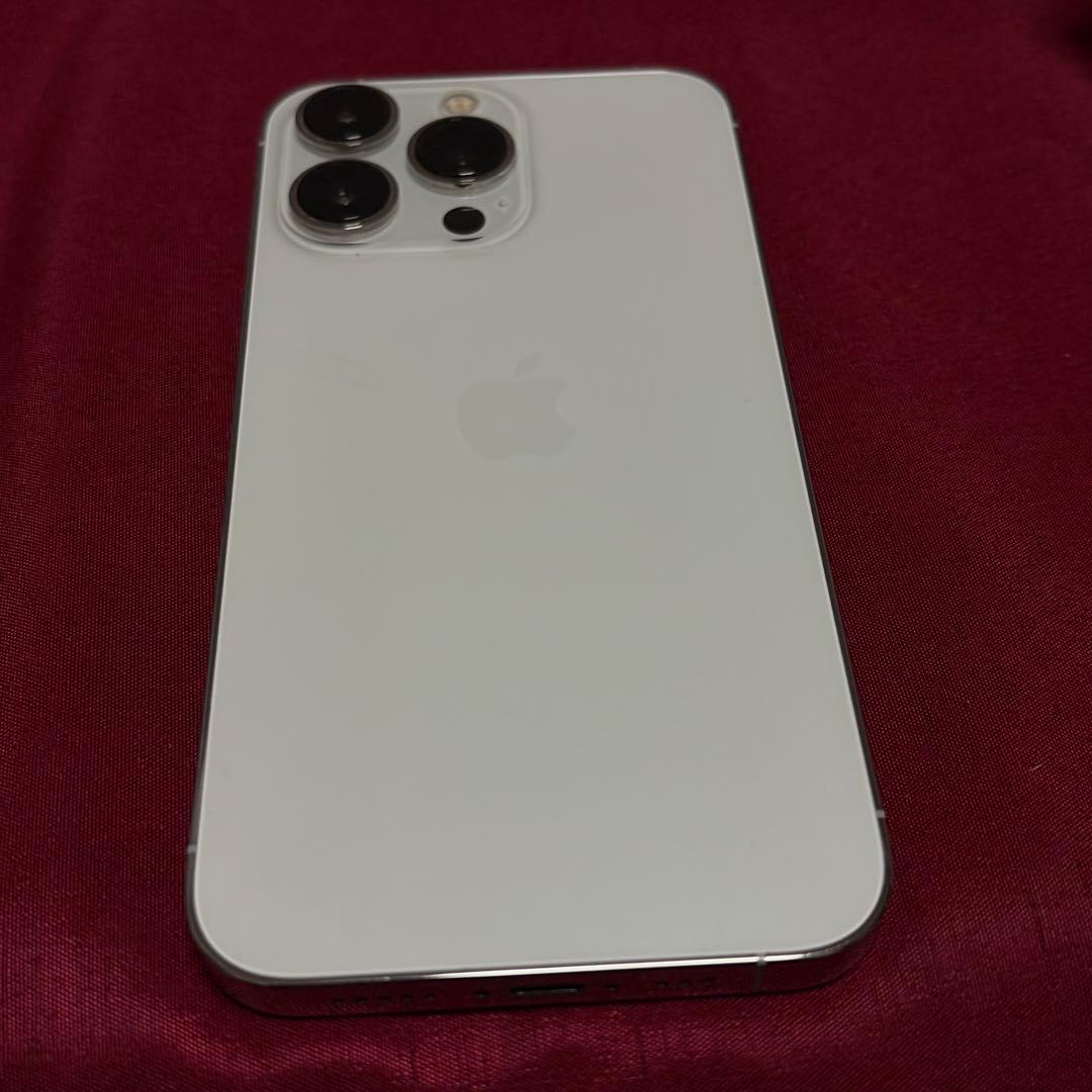 美品　iPhone 13 Pro、512GB本体　シルバー　SIMフリー