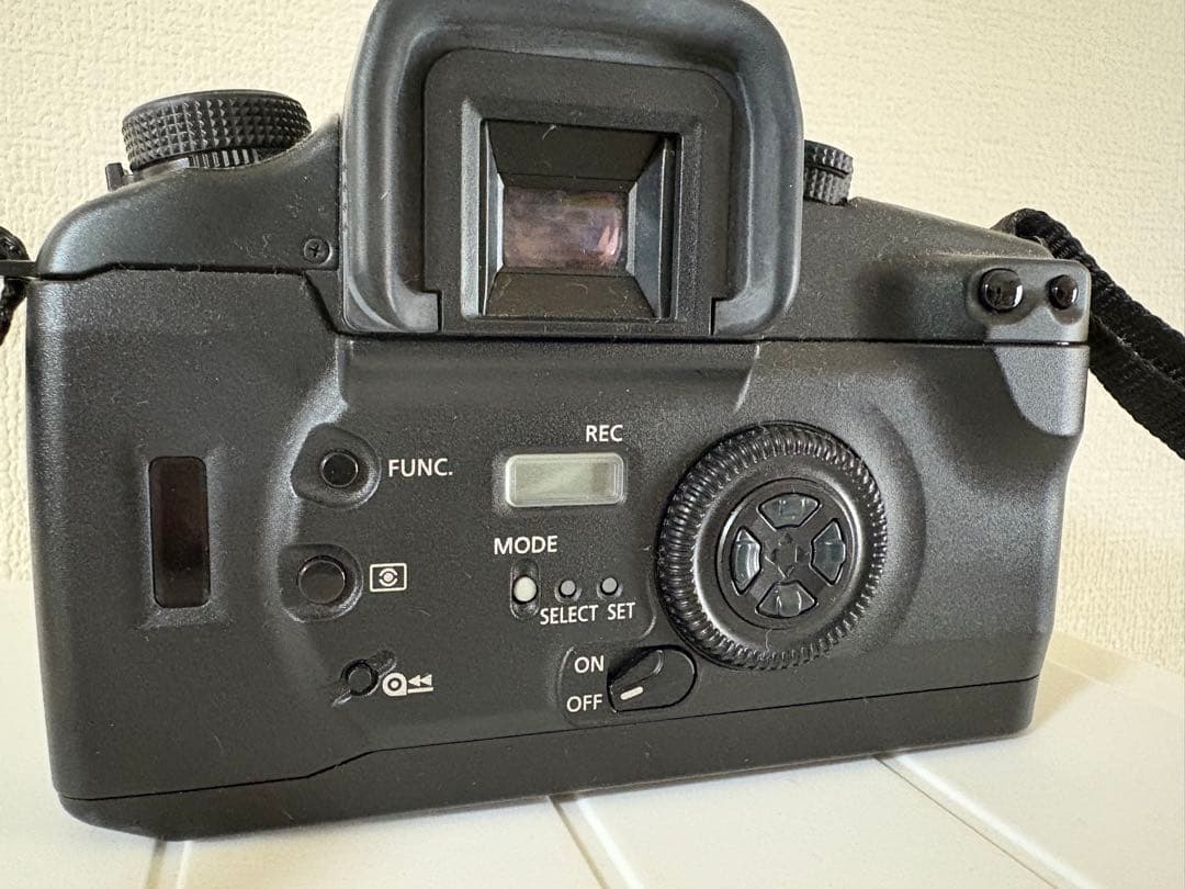 Canon EOS 7 フィルム一眼レフカメラ