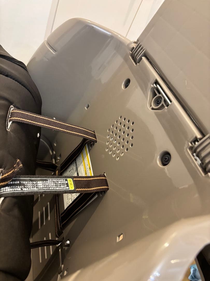 ネムリラ　Combi オートスゥイングヘッド&チェア　ベビーシート グレー