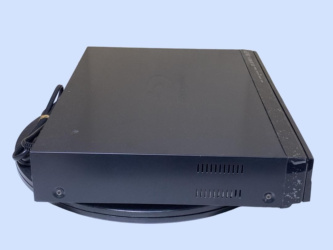 M8572 東芝 ブルーレイレコーダー REGZA DBR-Z160