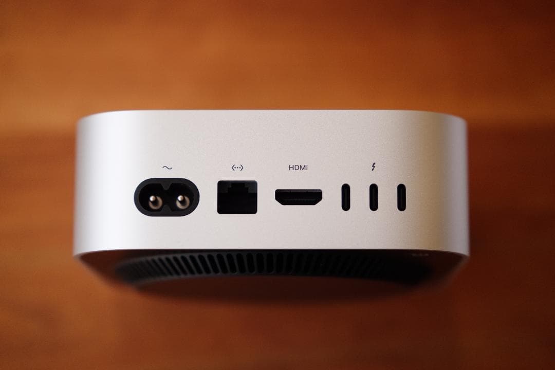 M4 Mac mini 16GBメモリ 256GB SSD