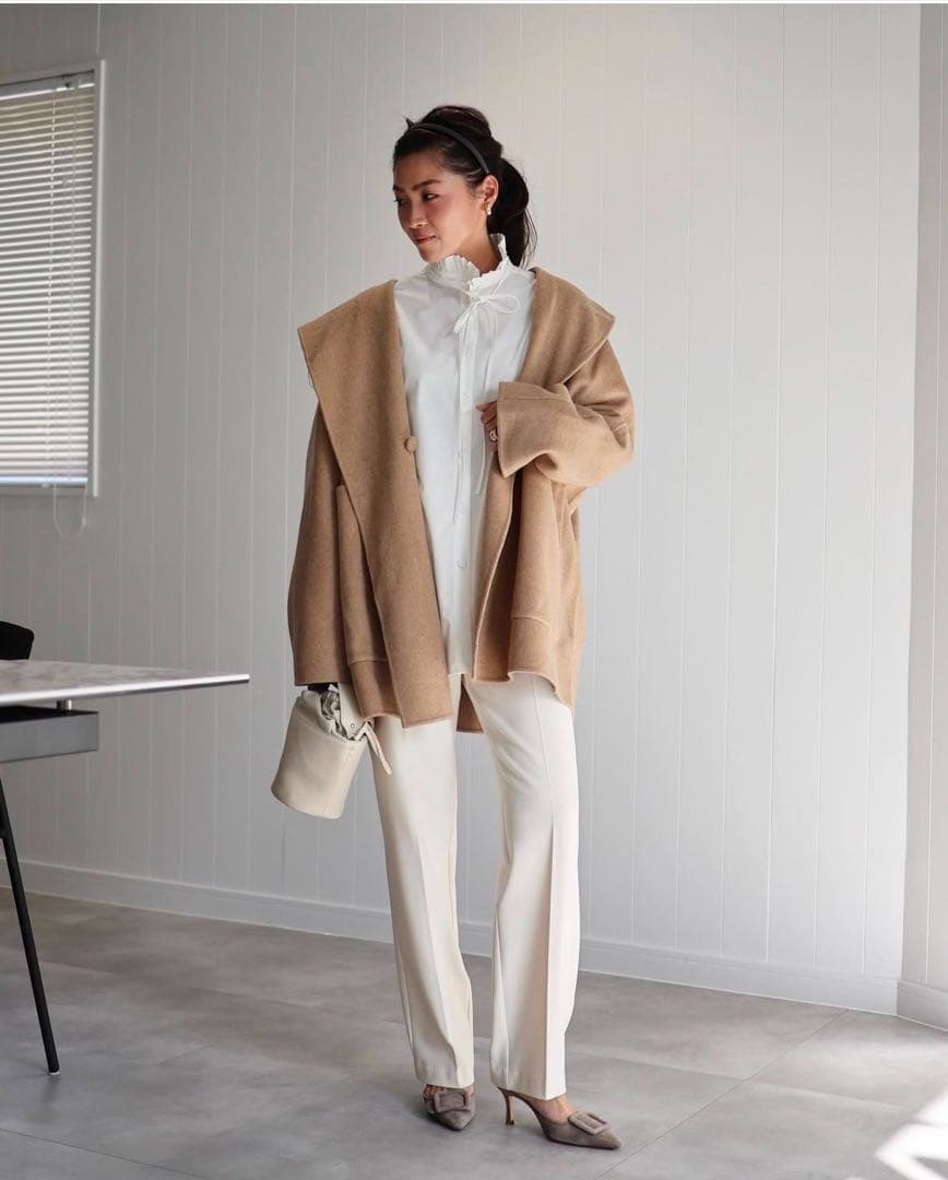 美品gypsohila シェルブラウス　ホワイト　フリーサイズ