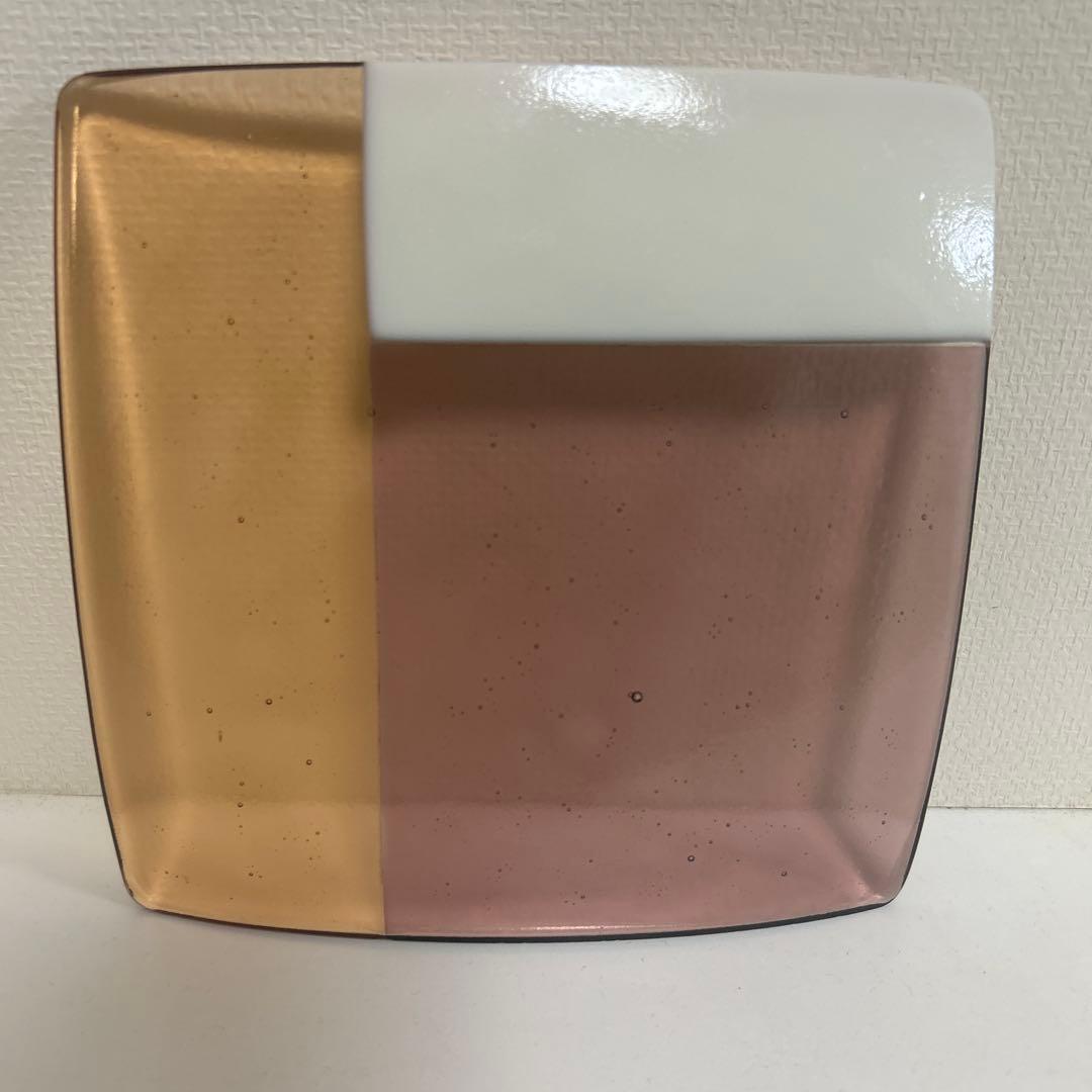 作家　ガラス作家　角皿　四角皿　プレート　ドット　ピンク×オレンジ