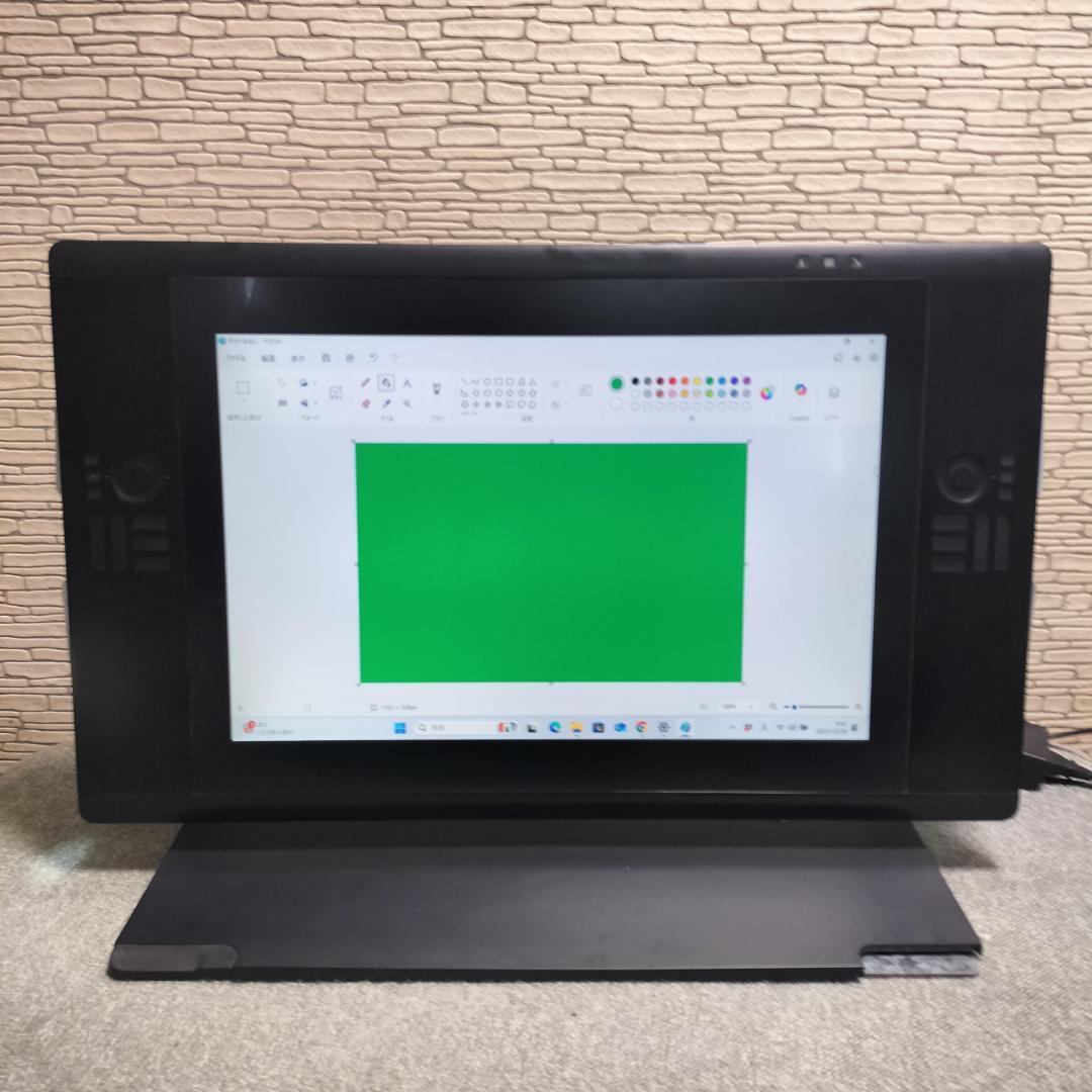 Wacom ワコム Cintiq 24HD DTK-2400 液晶タブ