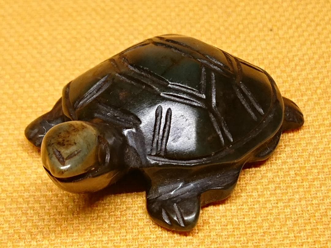 【美品】カメ　亀　古玉　古玩　骨董　置物　インテリア　工芸品　美術品　A1728
