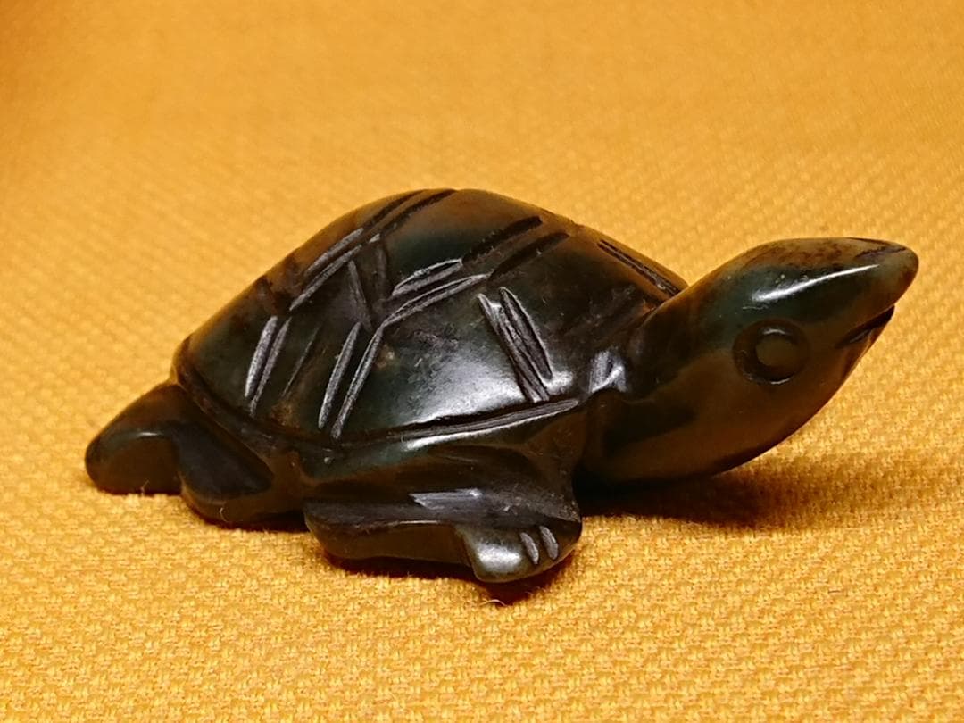 【美品】カメ　亀　古玉　古玩　骨董　置物　インテリア　工芸品　美術品　A1728