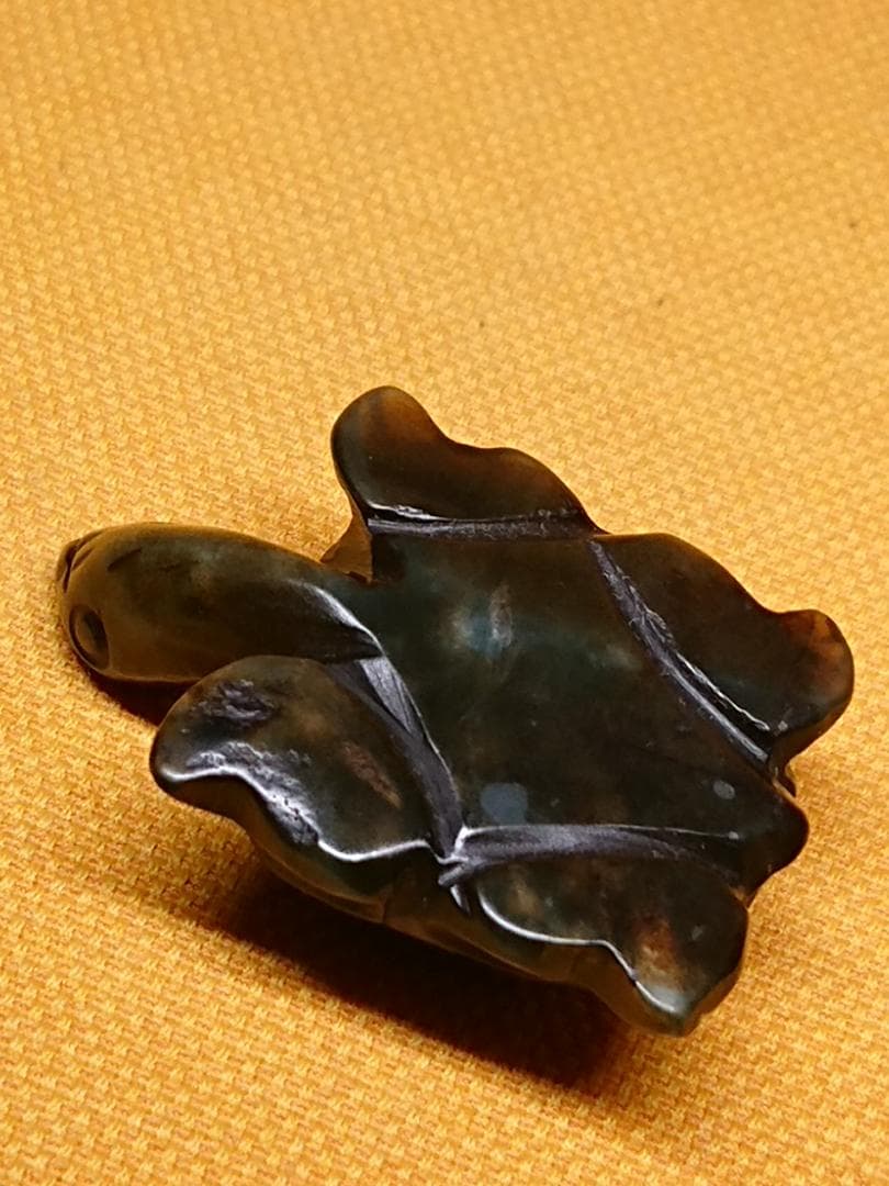 【美品】カメ　亀　古玉　古玩　骨董　置物　インテリア　工芸品　美術品　A1728