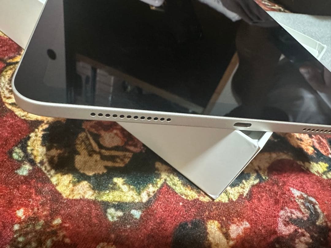 招*猫様 Apple iPad Air スターライト本体