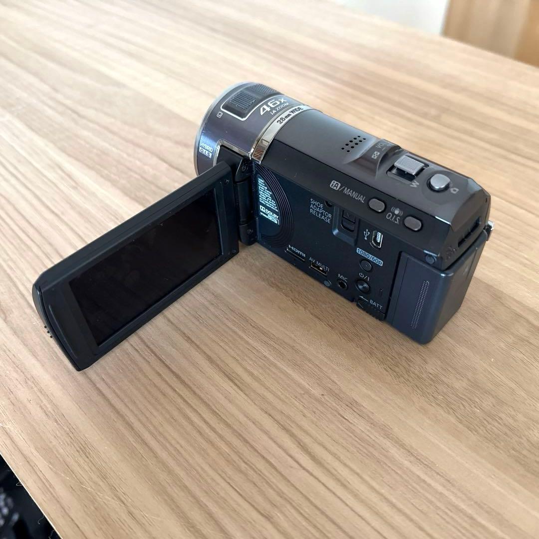 Panasonicデジタルハイビジョンビデオカメラ/HC-V700M