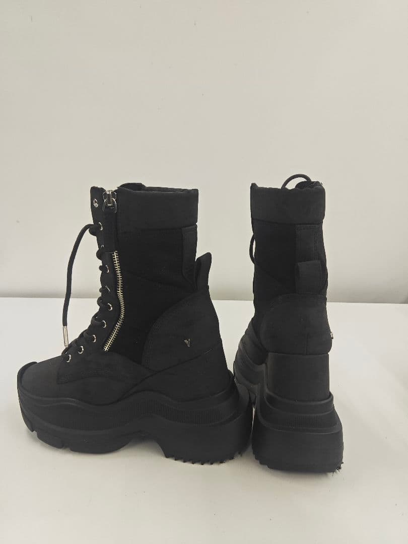 YELLO BAISEN SHORT BOOTS　Sサイズ　完売　芸能人多数