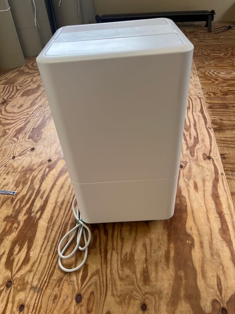 IRIS OHYAMA コンパクトクーラー ICA-0302G-W ホワイト