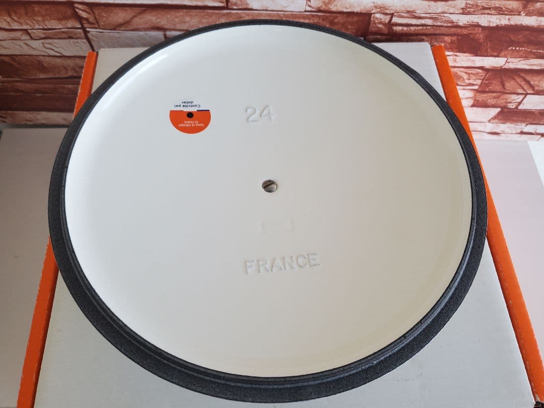 新品⭐️ル・クルーゼ ココットジャポネーズ 24㎝⭐️すき焼きSUKIYAKI