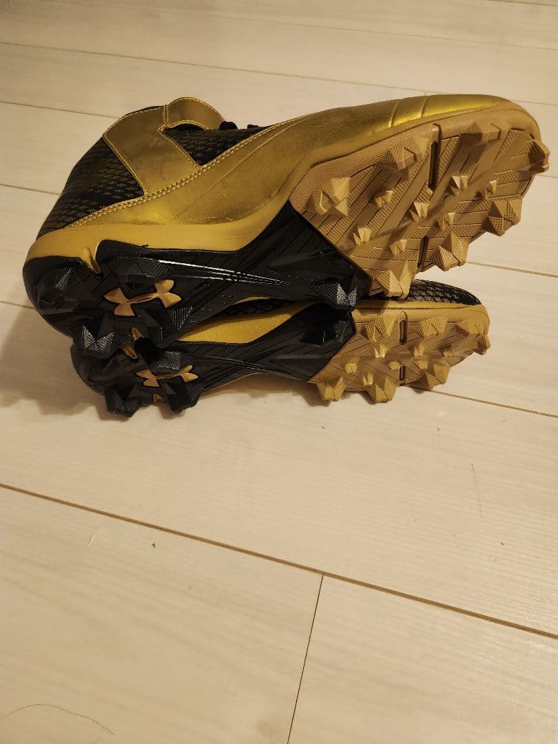 海外限定　アンダーアーマー野球スパイク