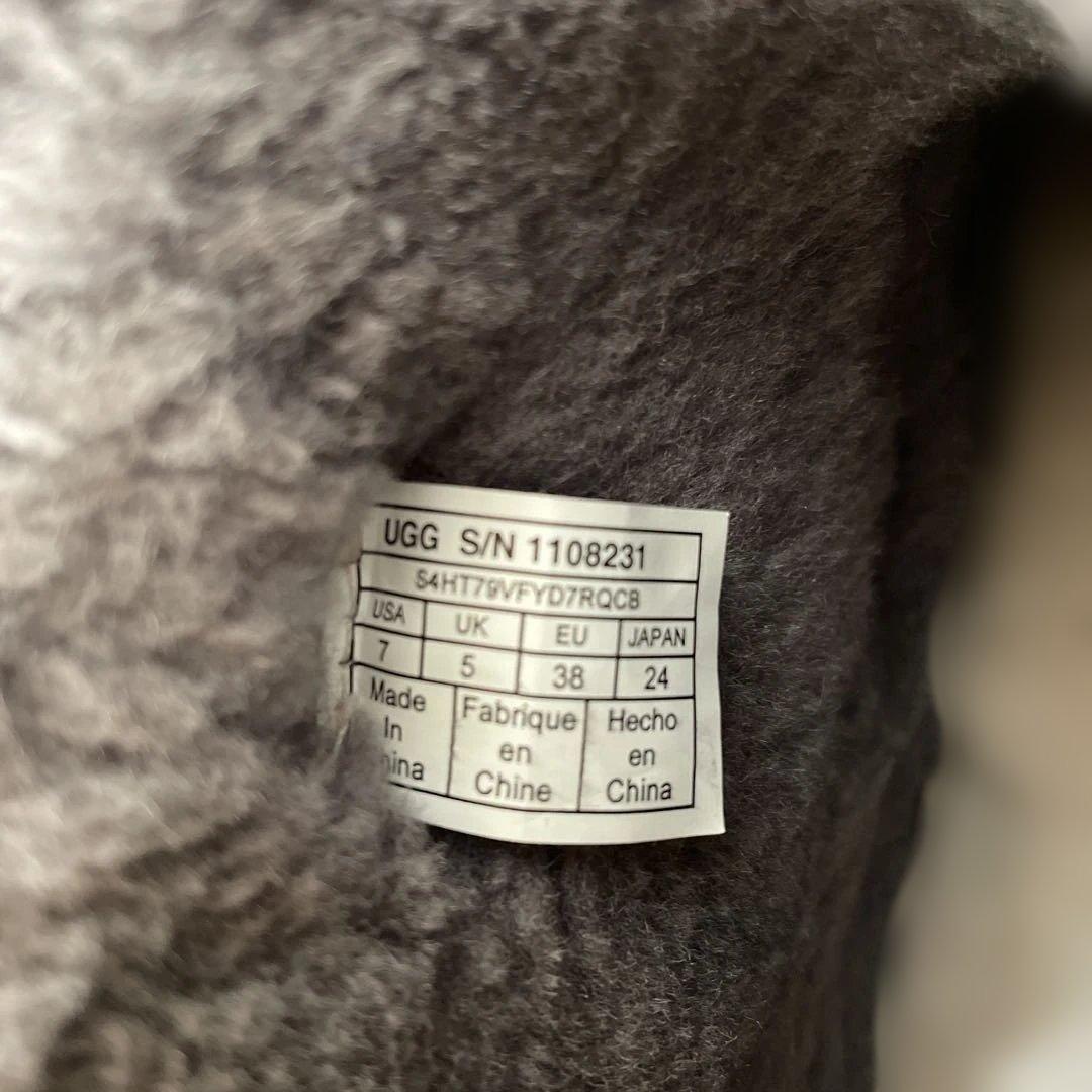 U*k様 UGG アグ ブーツ クラシックミニ ラバーロゴ 1108231 ムー