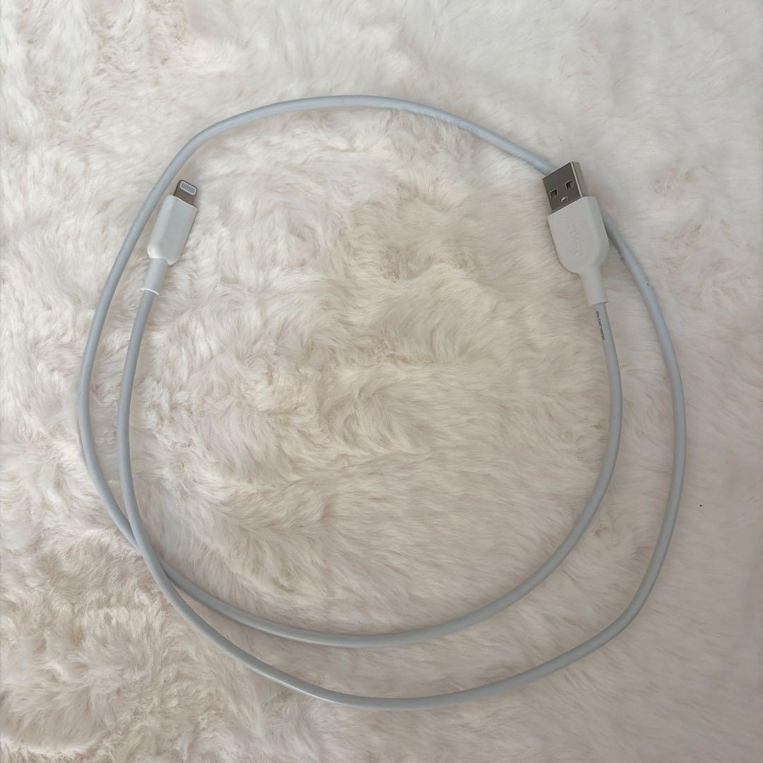 iPhone13 128GB ピンク Lightningケーブル付