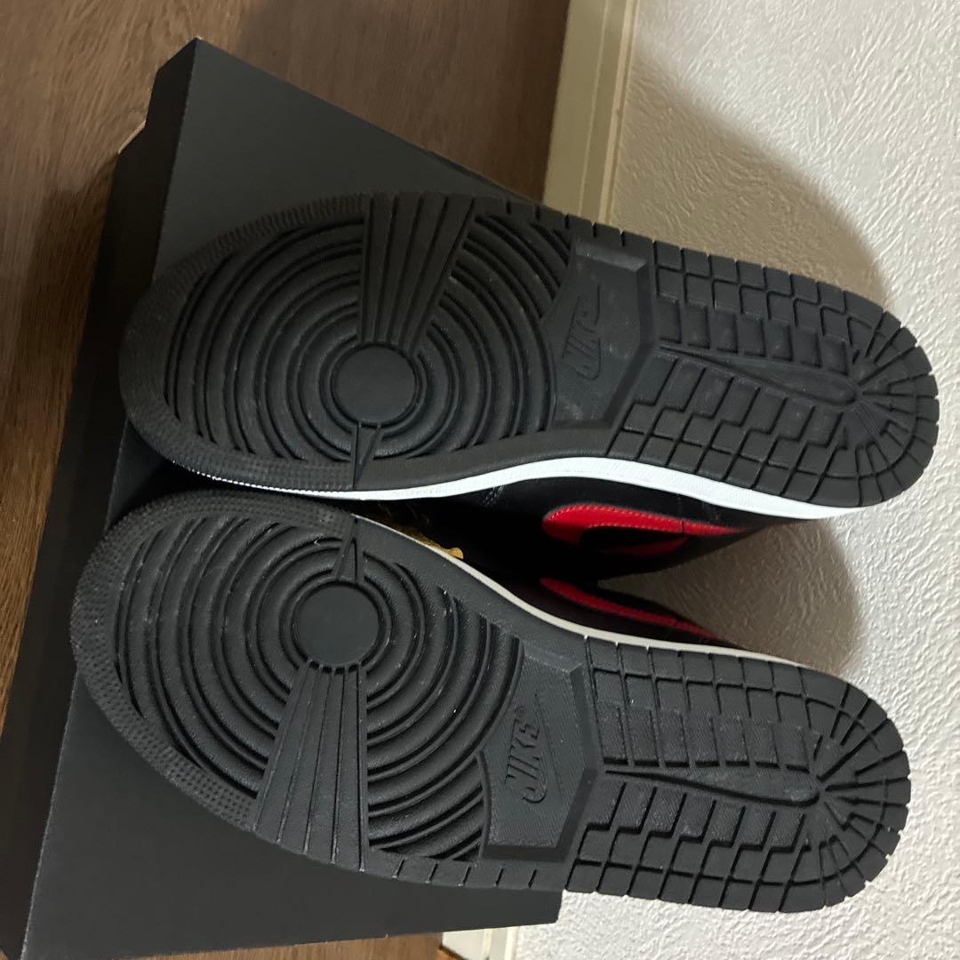 ナイキ　エアジョーダン1 ミッド　美品
