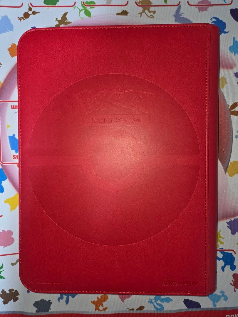 Ultra PRO ポケモン リザードン 9ポケット ジッパー付き バインダー