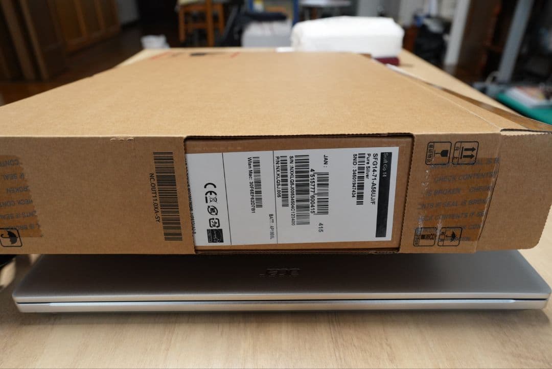 Acer Swift Go 14 ジャンク（Core i5/16GB/有機EL）