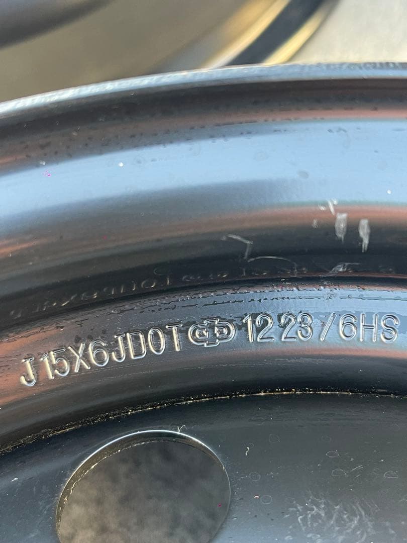 純正　TOYOTA ハイエース　200系　15×6J 　PCD 139.7 6穴