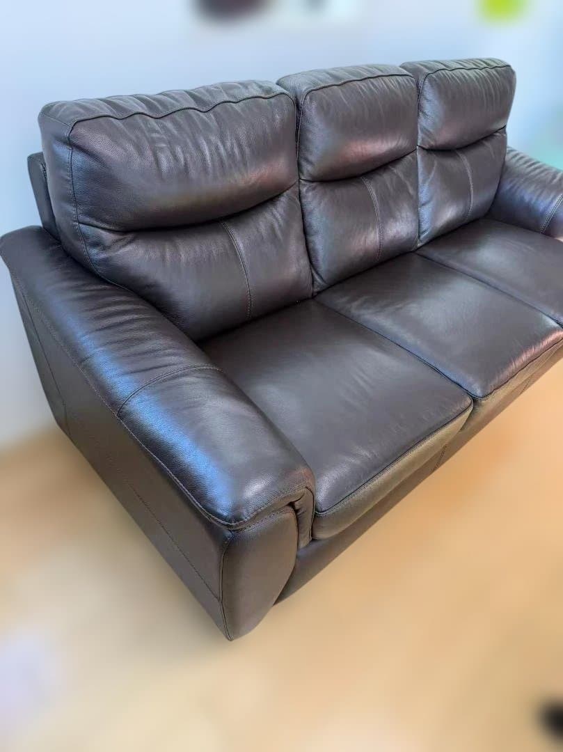 半革タイプ３人掛けソファ