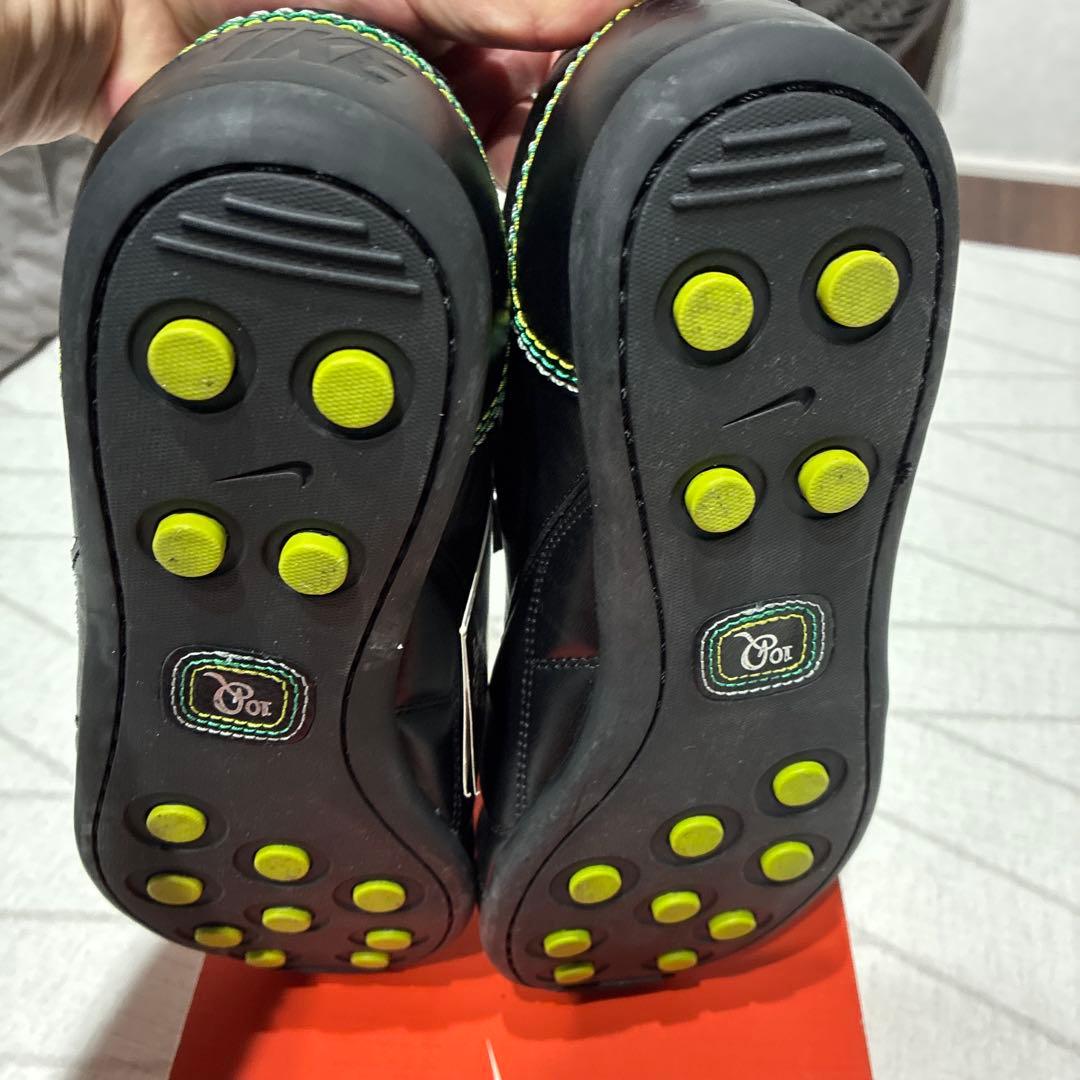 ロナウジーニョ　ストリート　スニーカー