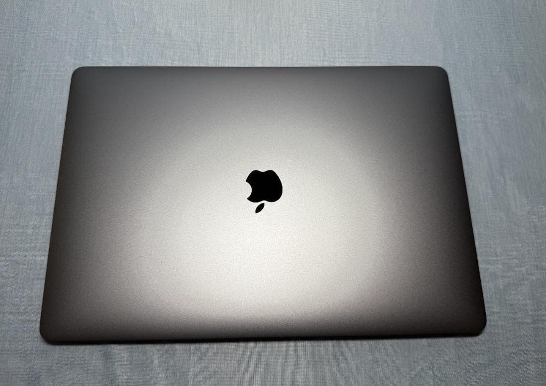超美品 MacBookPro 15 2019 i9 16G SSD 512G