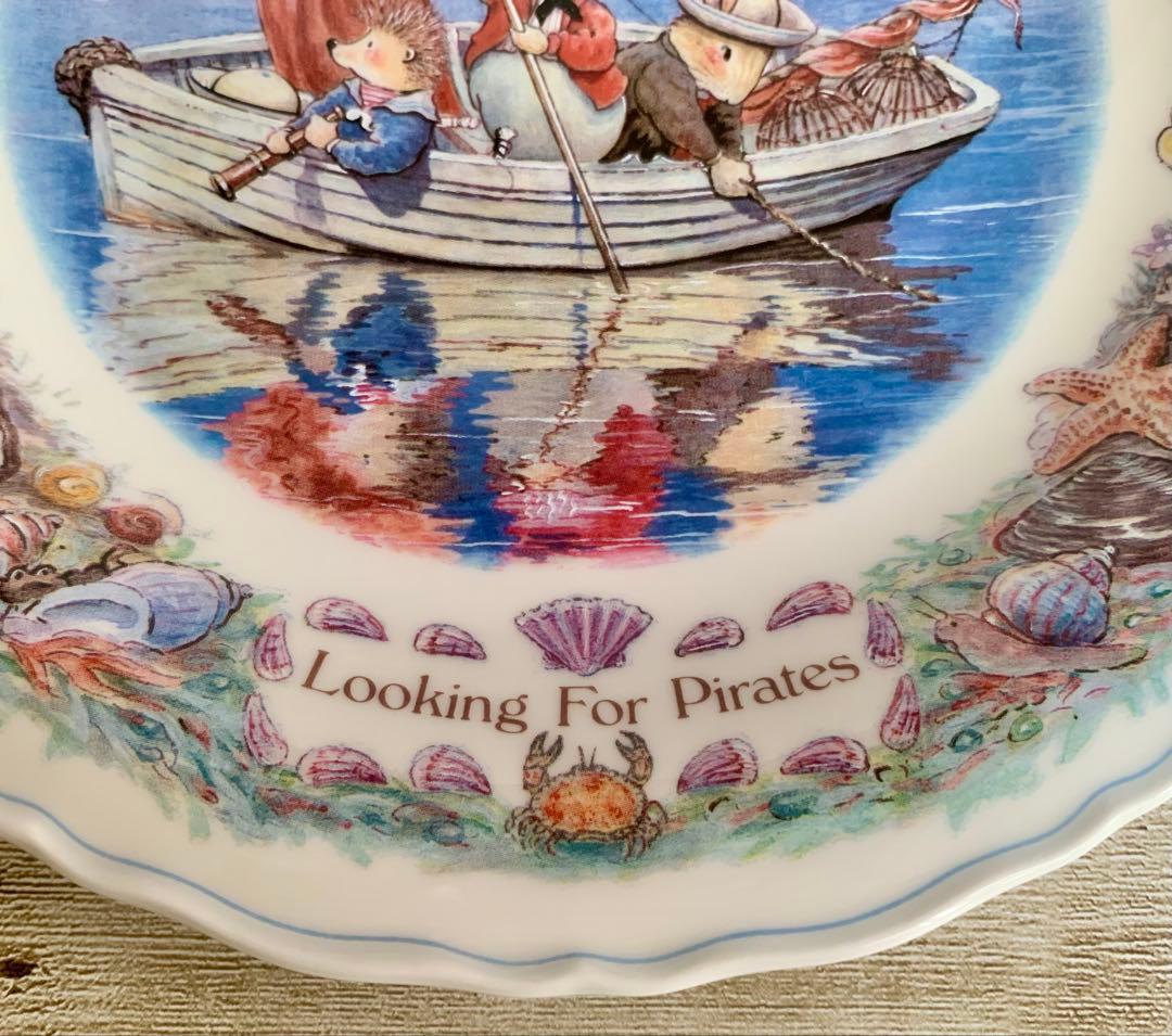 フォックスウッドものがたり Lookin For Piratesプレート 絵皿