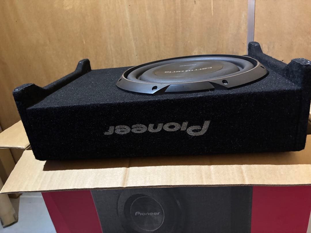 カロッツェリア　サブウーファー　TS-W3020