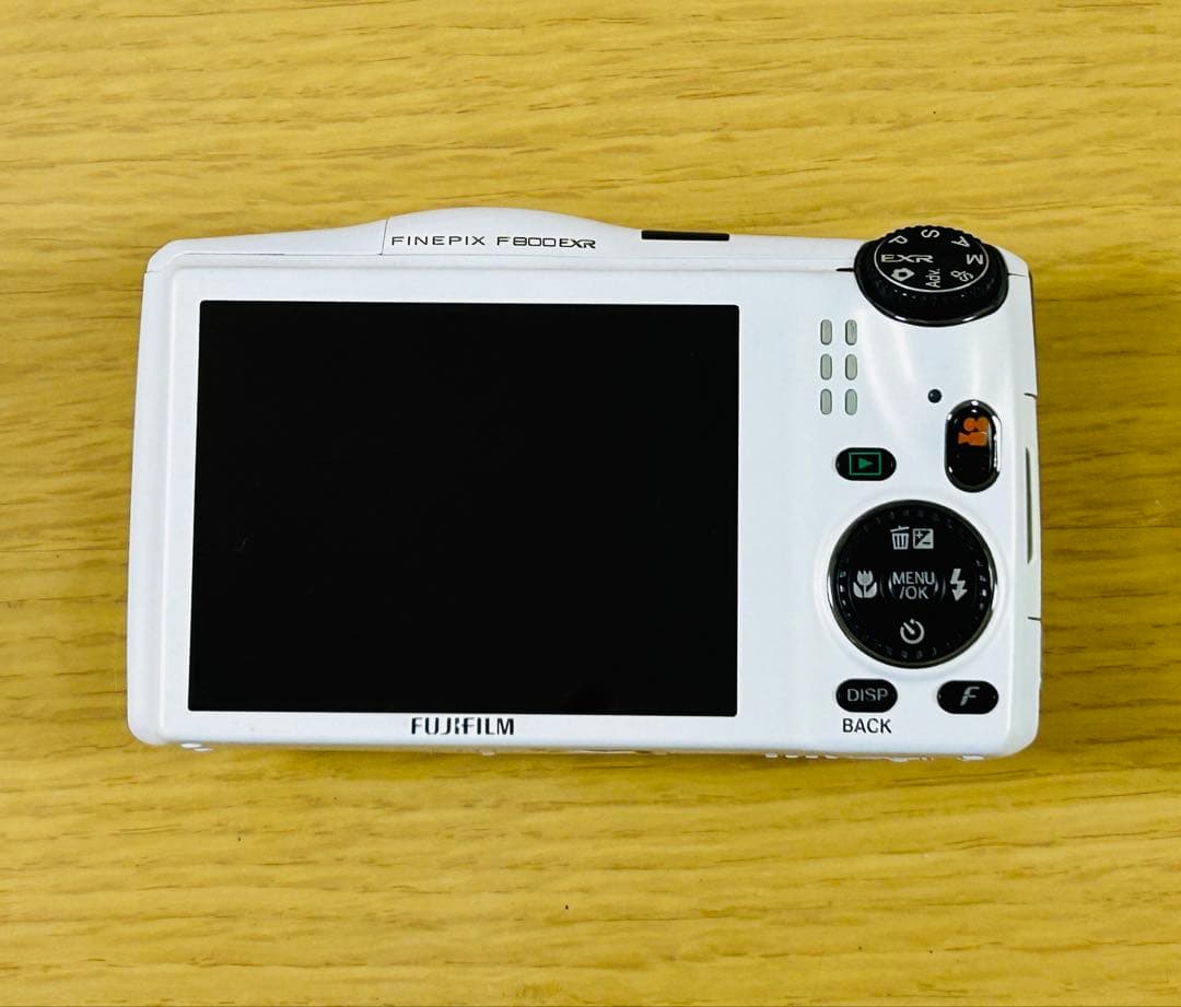 デジタルカメラ Fine pix F800EXR FUJIFILM
