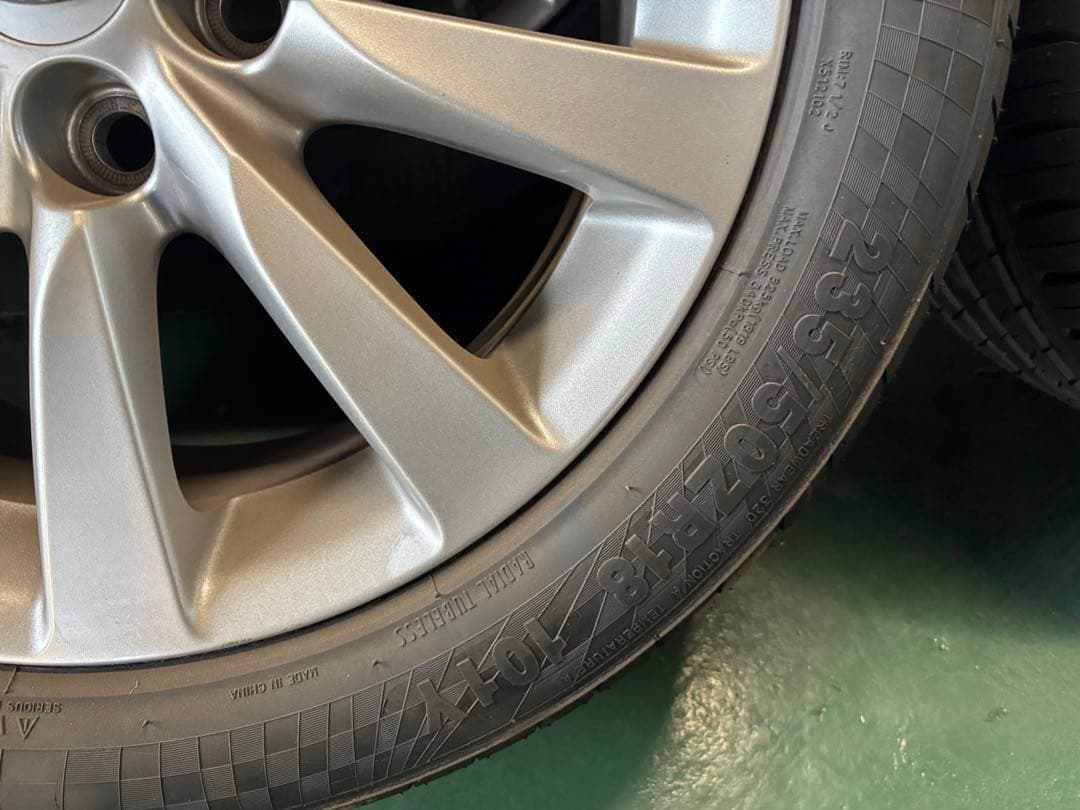 2014年式　レクサス LS460 18インチ タイヤ付　予備タイヤなどに　4本