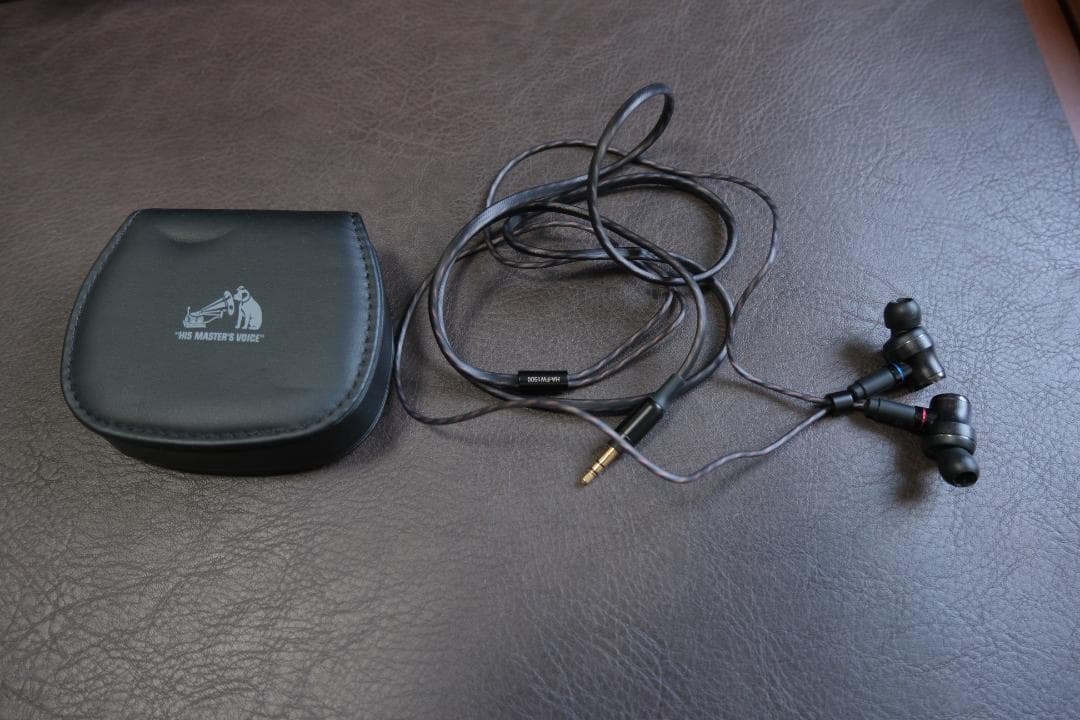 Victor HA-FW1500 WOODシリーズ 密閉型イヤホン ハイレゾ対応