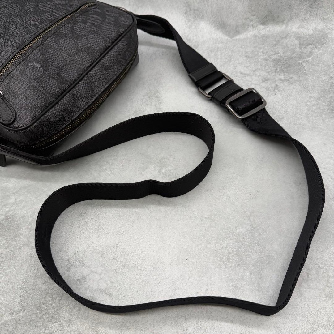 【良品】COACH コーチ ショルダーバッグ PVC ブティックライン ブラック