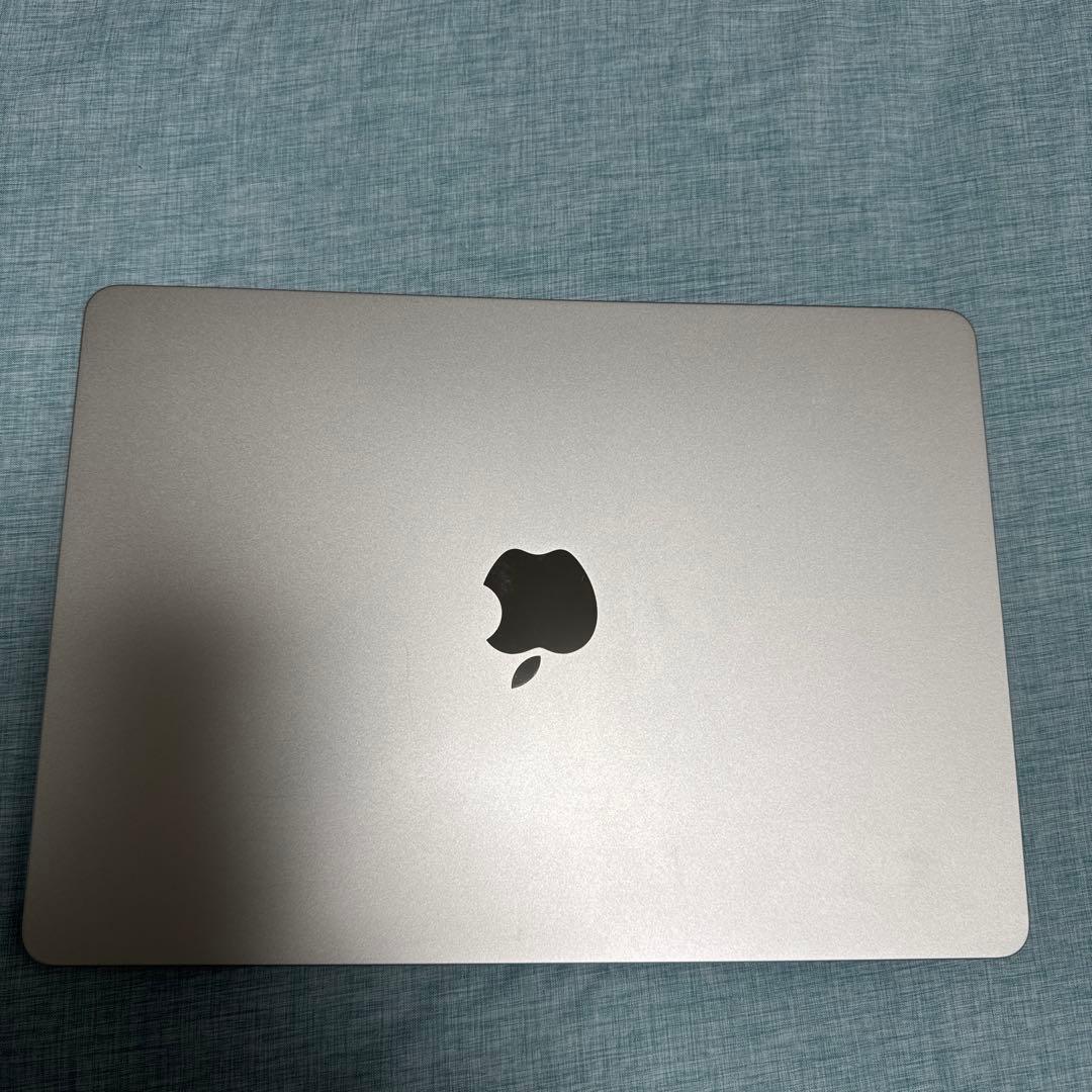 【極美品】MacBookAir M3 13.6吋 16G 512G シルバー