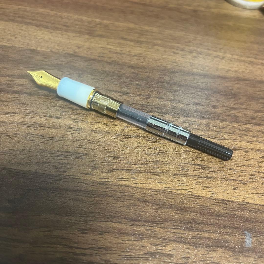 2/22まで値下げ セーラー万年筆 四季織 雪月空葉 名月 中細