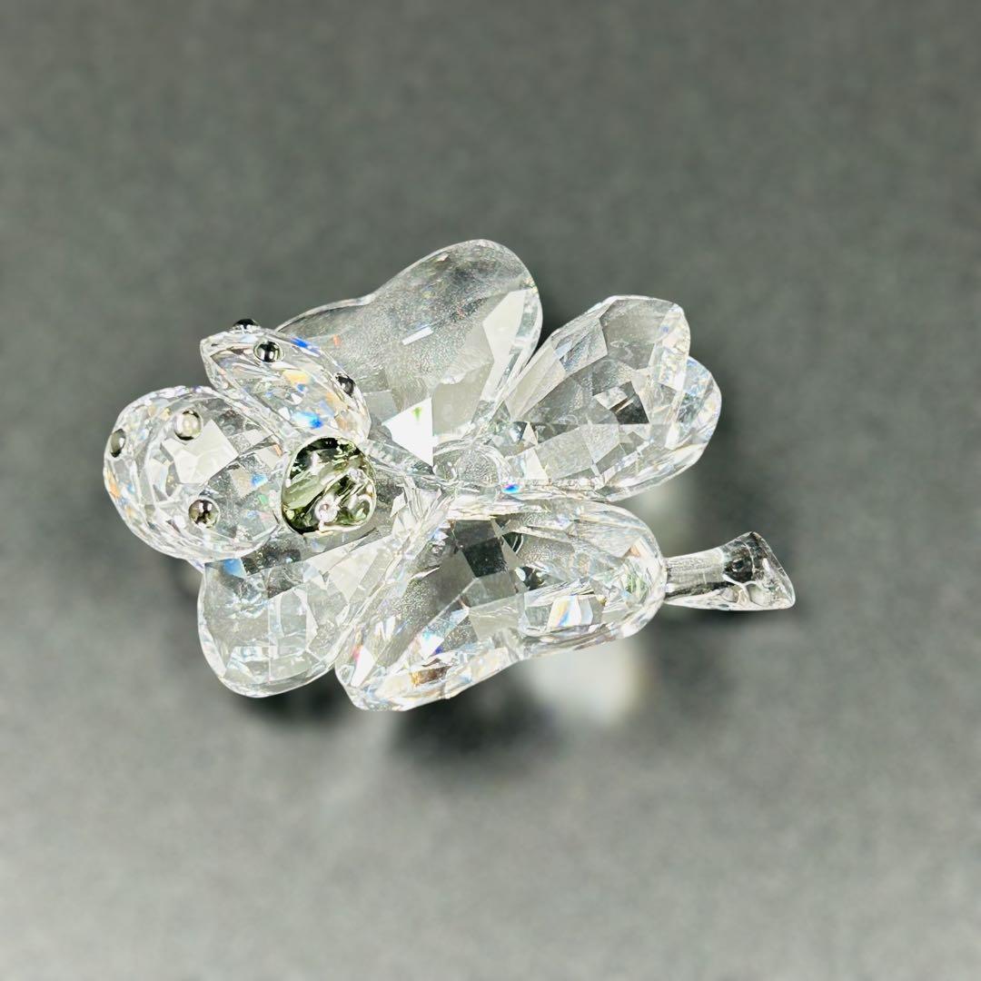 スワロフスキー てんとう虫　四つ葉のクローバー　SWAROVSKI
