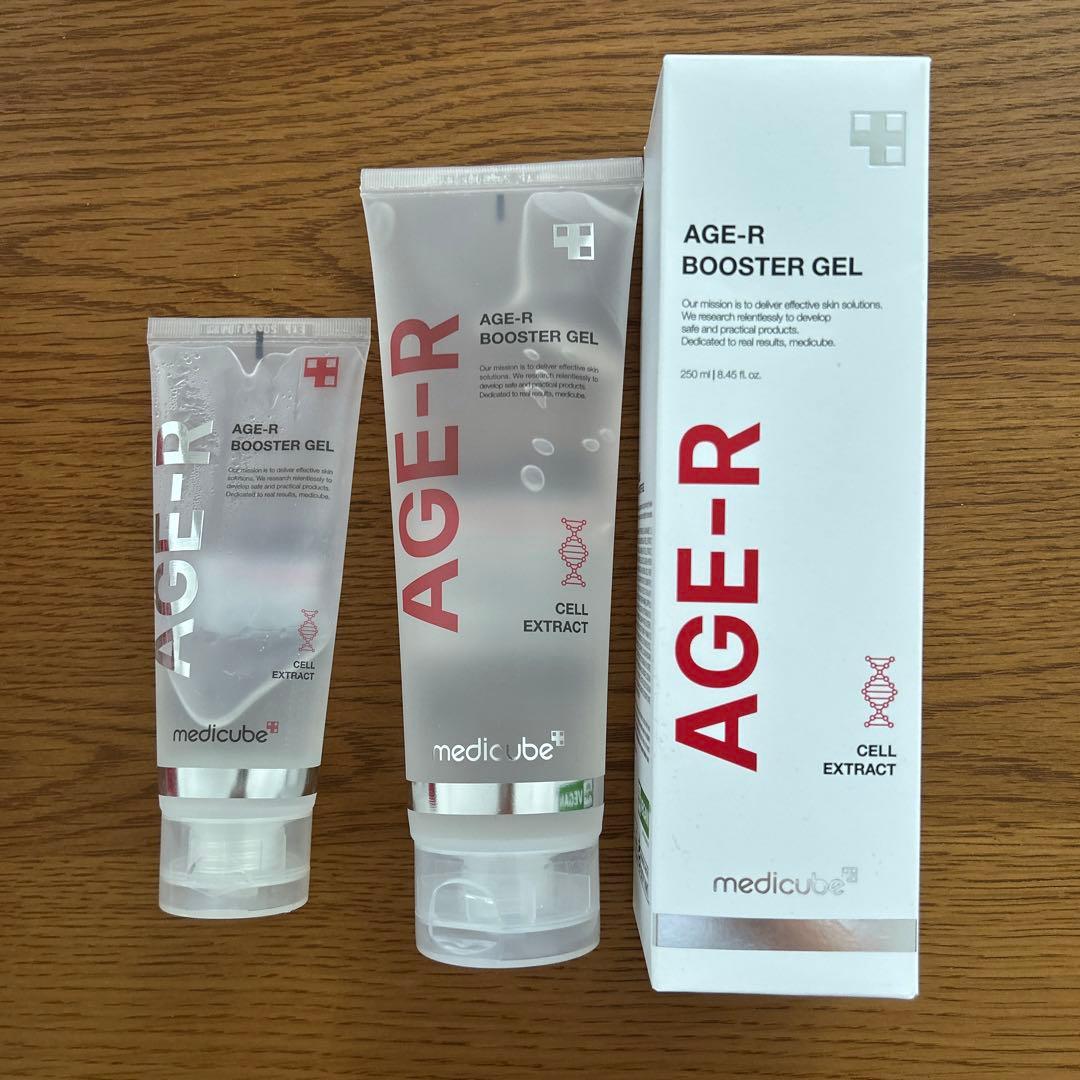 ※ 新品専用ジェル付※メディキューブ　美顔器